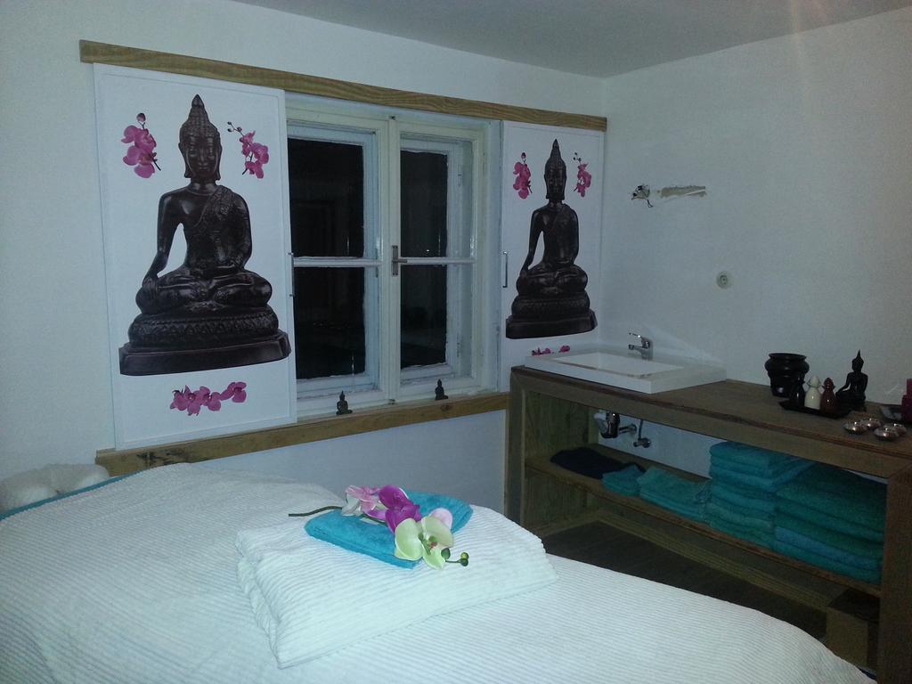 Pension Rosenheim Треффен Екстер'єр фото