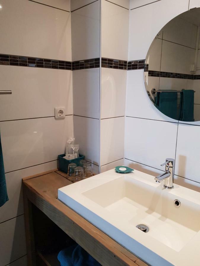 Pension Rosenheim Треффен Екстер'єр фото