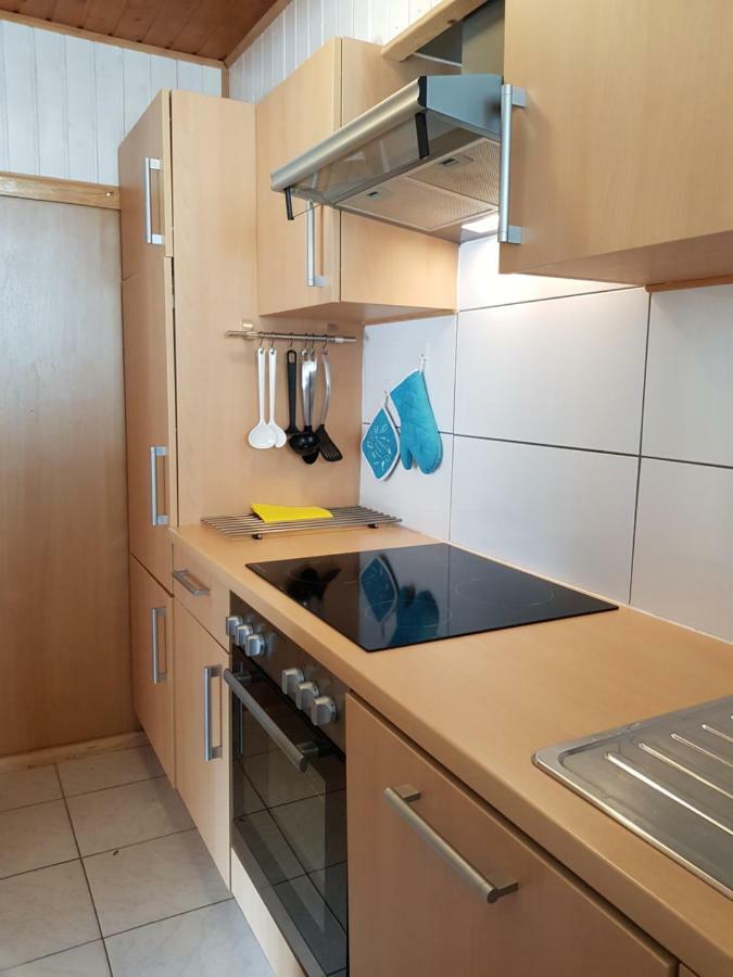 Pension Rosenheim Треффен Екстер'єр фото